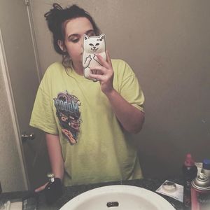 Meet your Posher, Steph